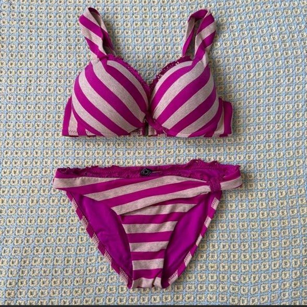 Becca by Rebecca Virtue Pink Striped Bikini Set Underwire Crochet Trim Medium